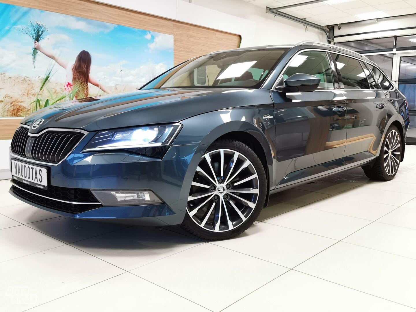 Skoda Superb TSI 2017 y