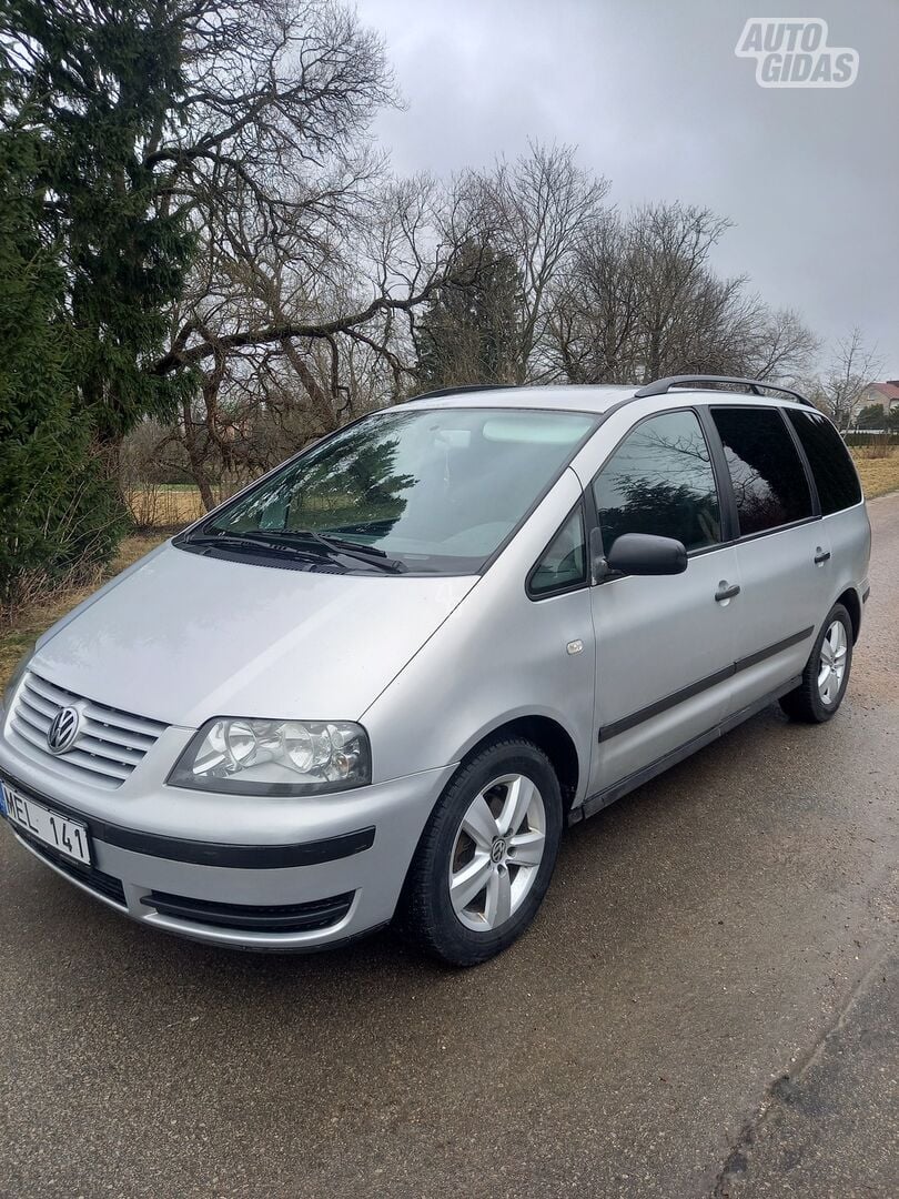 Volkswagen Sharan 2001 m Vienatūris