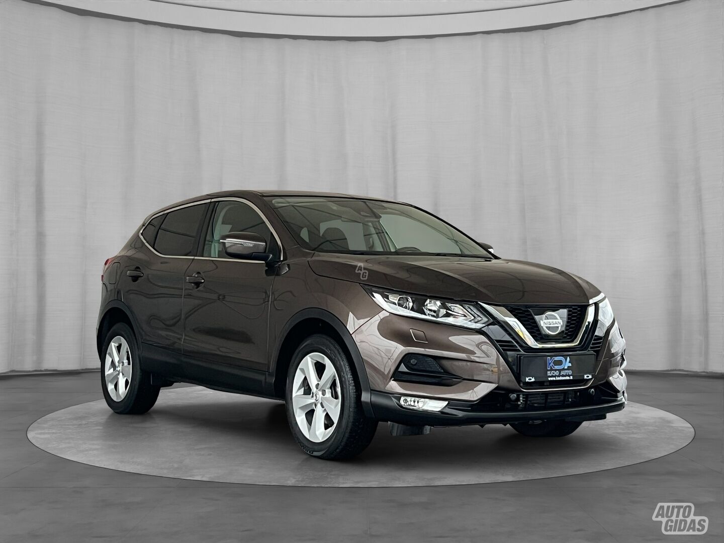 Nissan Qashqai 2017 г Внедорожник / Кроссовер