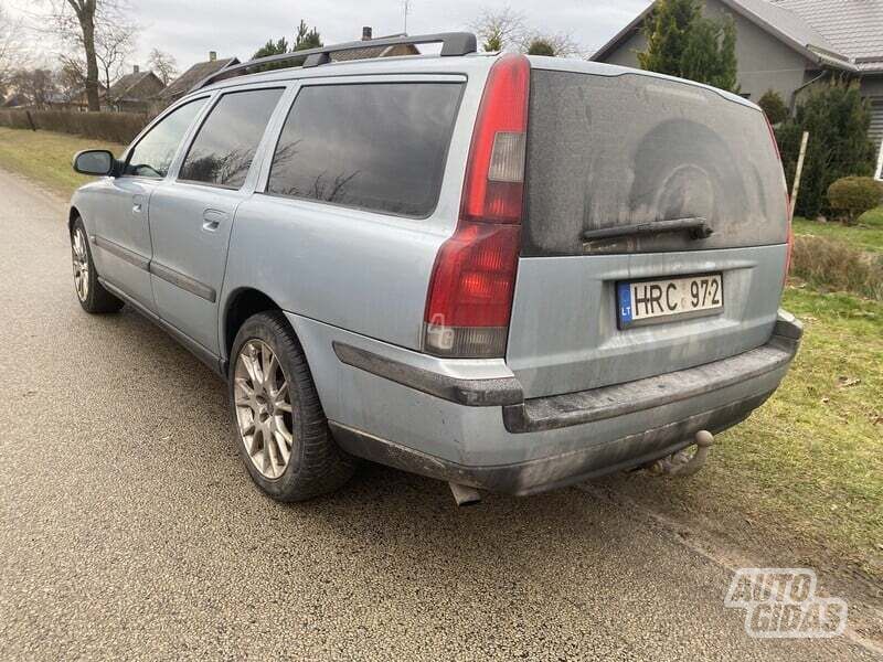 Volvo V70 2001 y Wagon