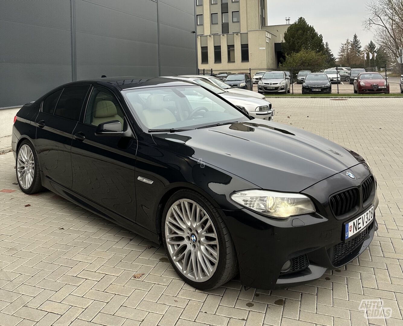 Bmw 535 2011 г Седан