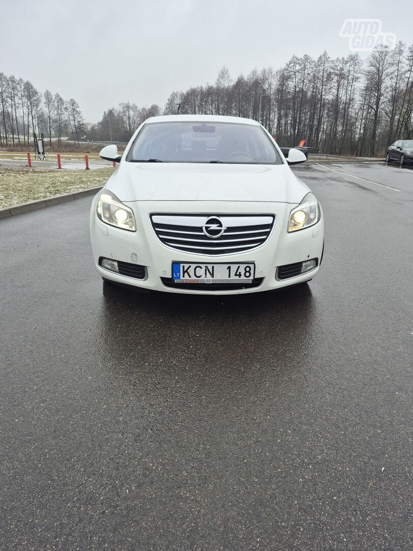 Opel Insignia 2009 y Hatchback