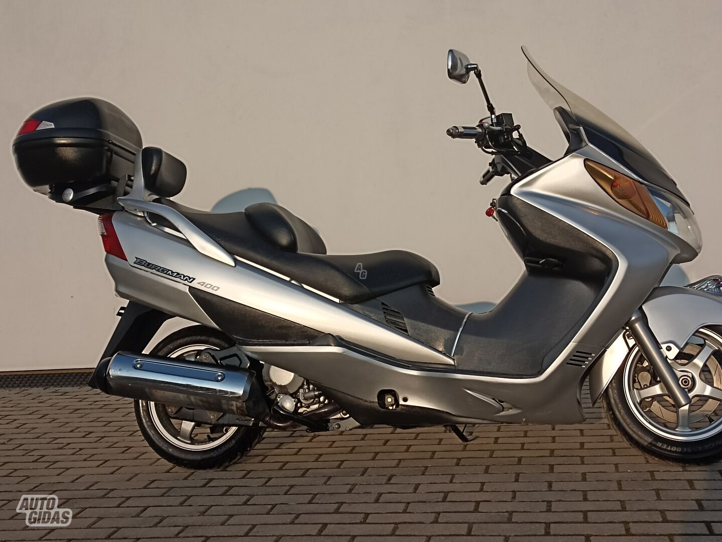 Suzuki Burgman 2004 y Scooter / moped