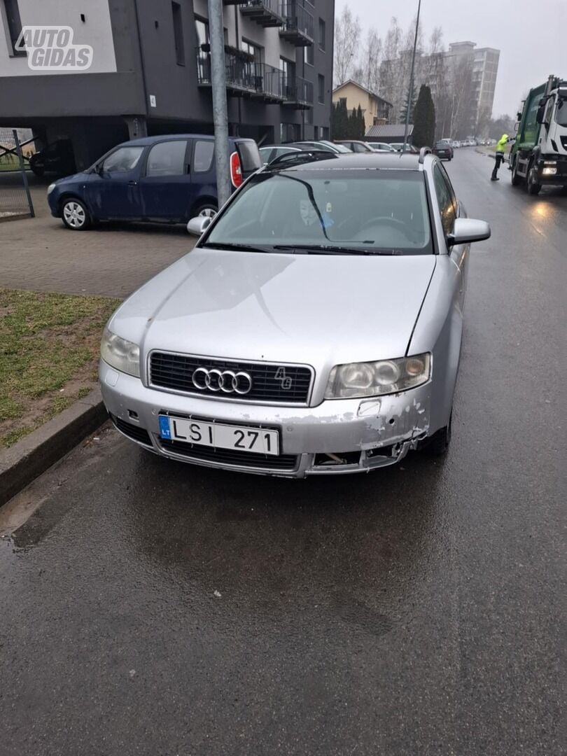 Audi A4 2002 m Universalas