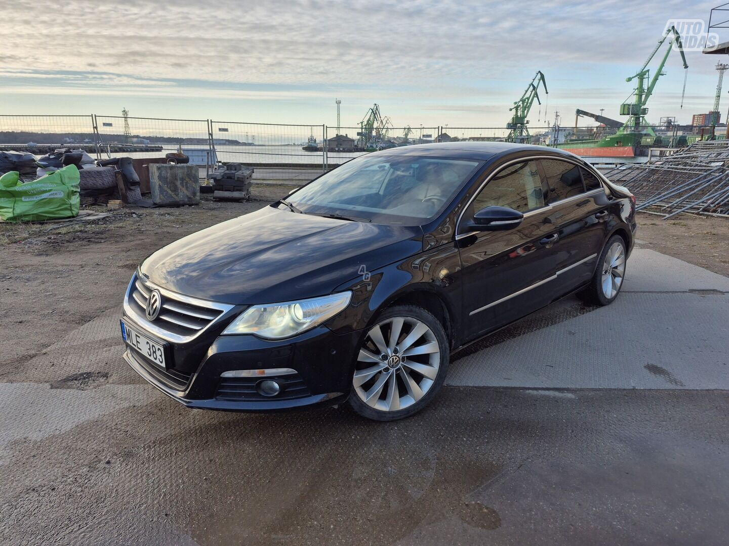 Volkswagen Passat CC 2010 г Купе