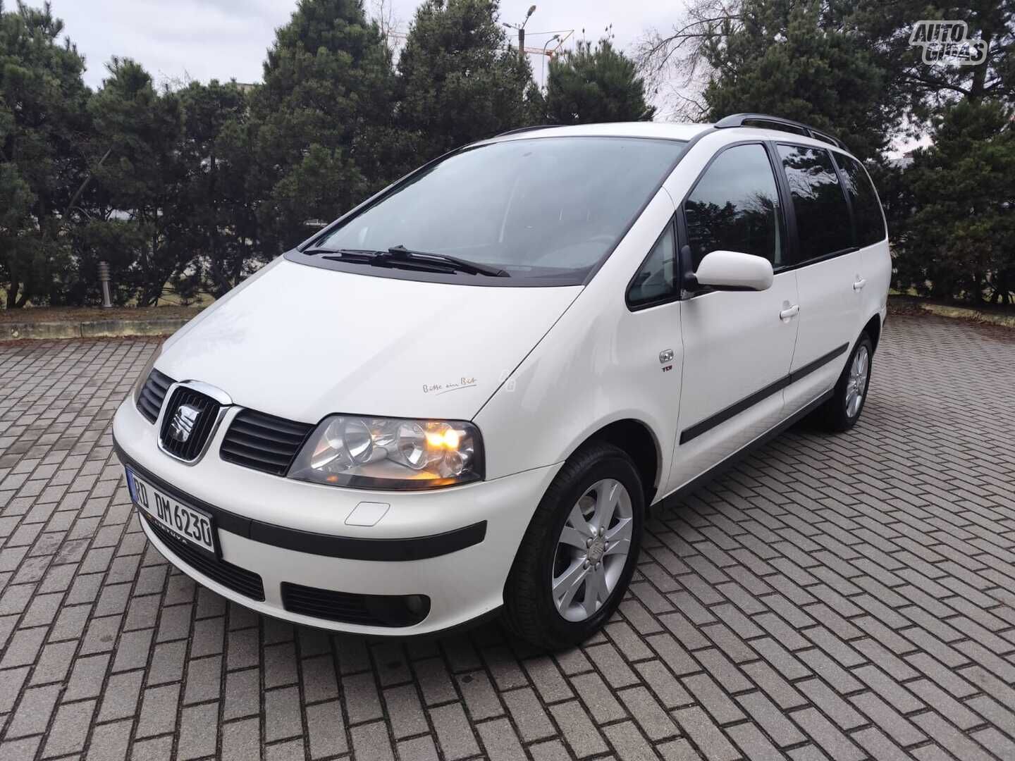 Seat Alhambra 2009 y Van