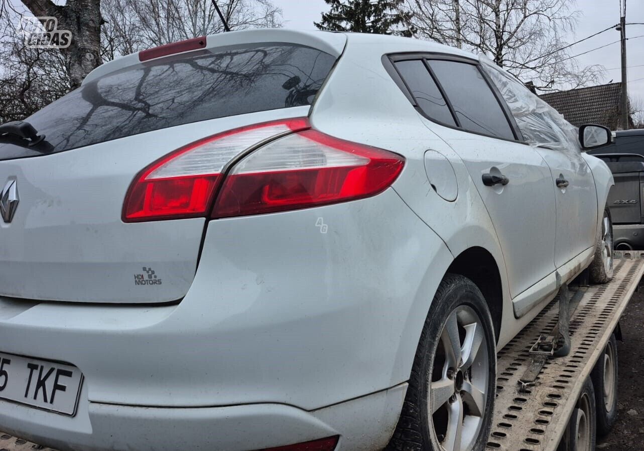 Renault Megane 2011 г запчясти