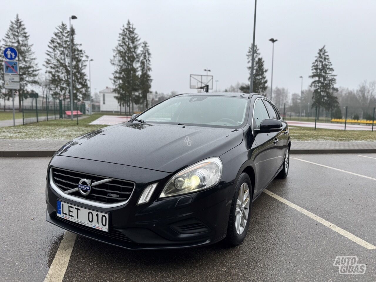 Volvo V60 2013 y Wagon