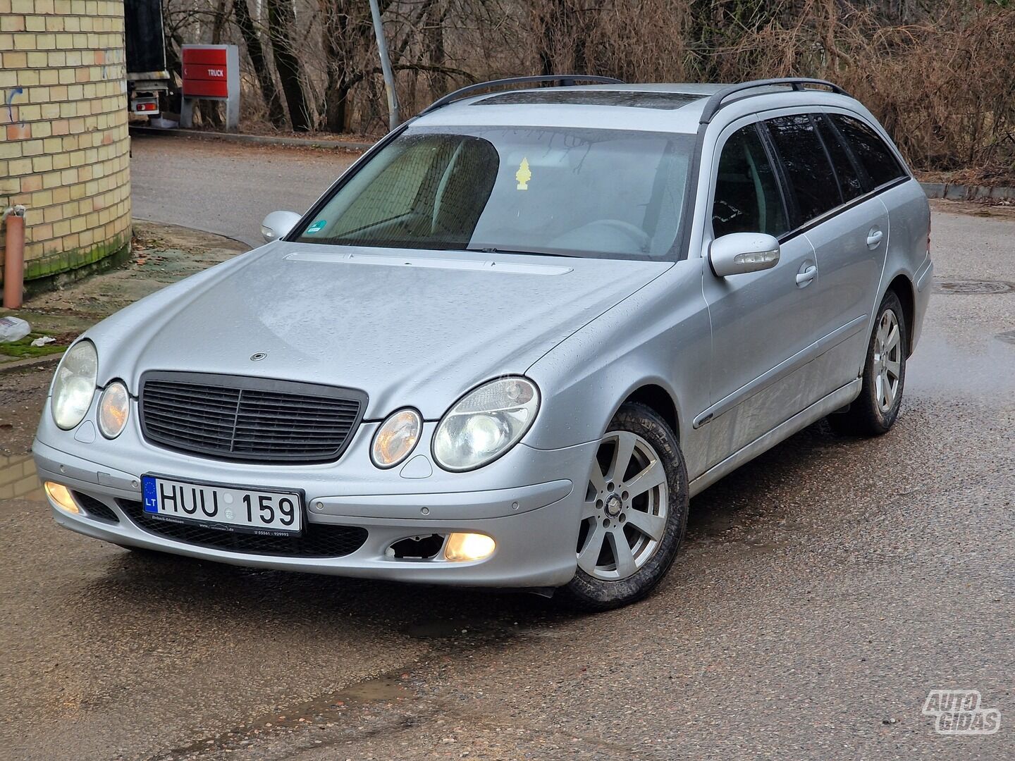 Mercedes-Benz E 220 2004 y Wagon