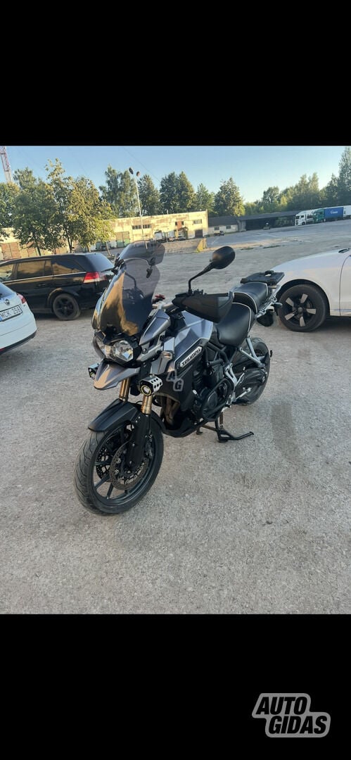 Triumph Tiger 2013 m Kelioninis / Touring / Sport Touring motociklas