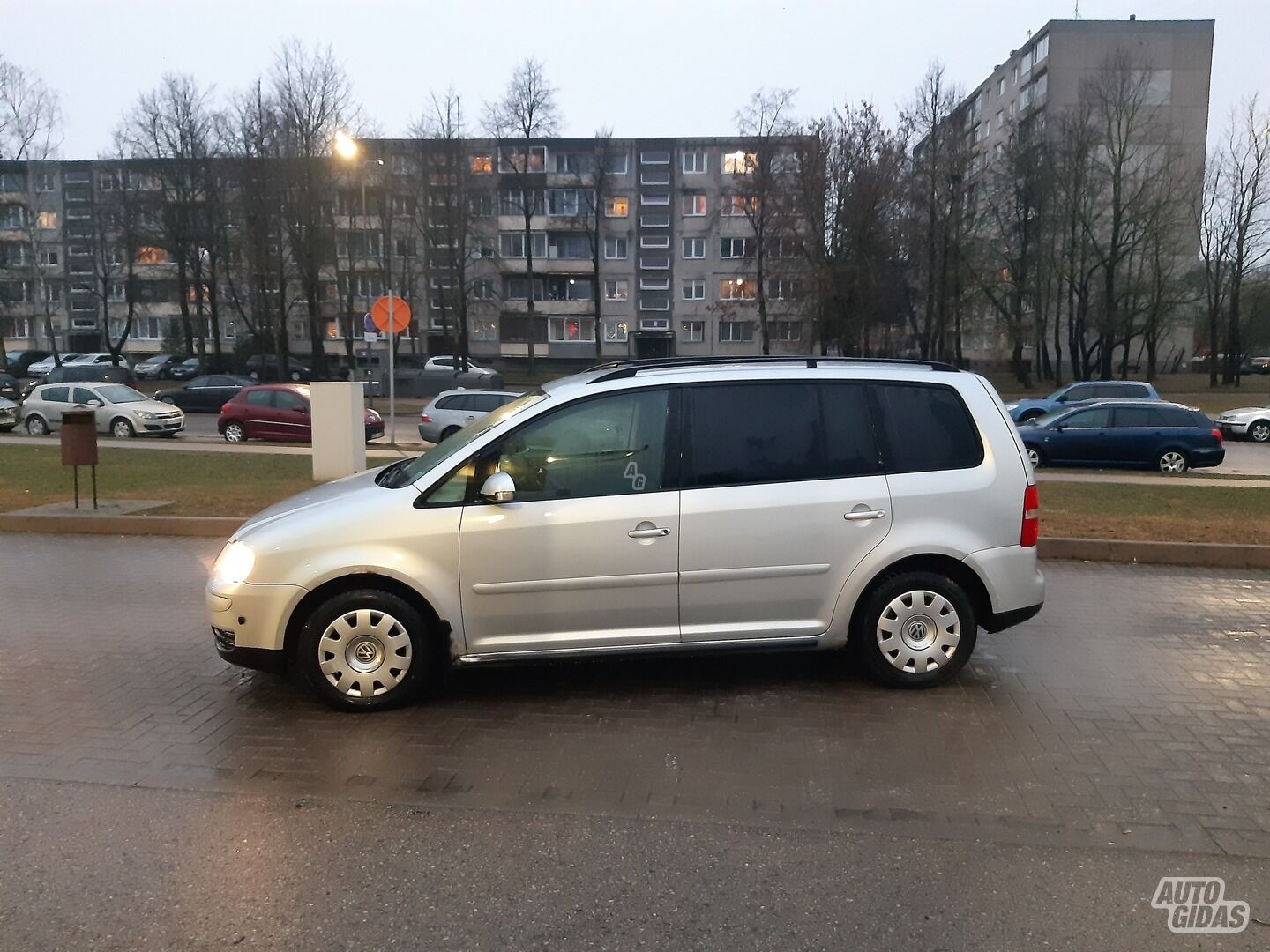 Volkswagen Touran 2004 y Van