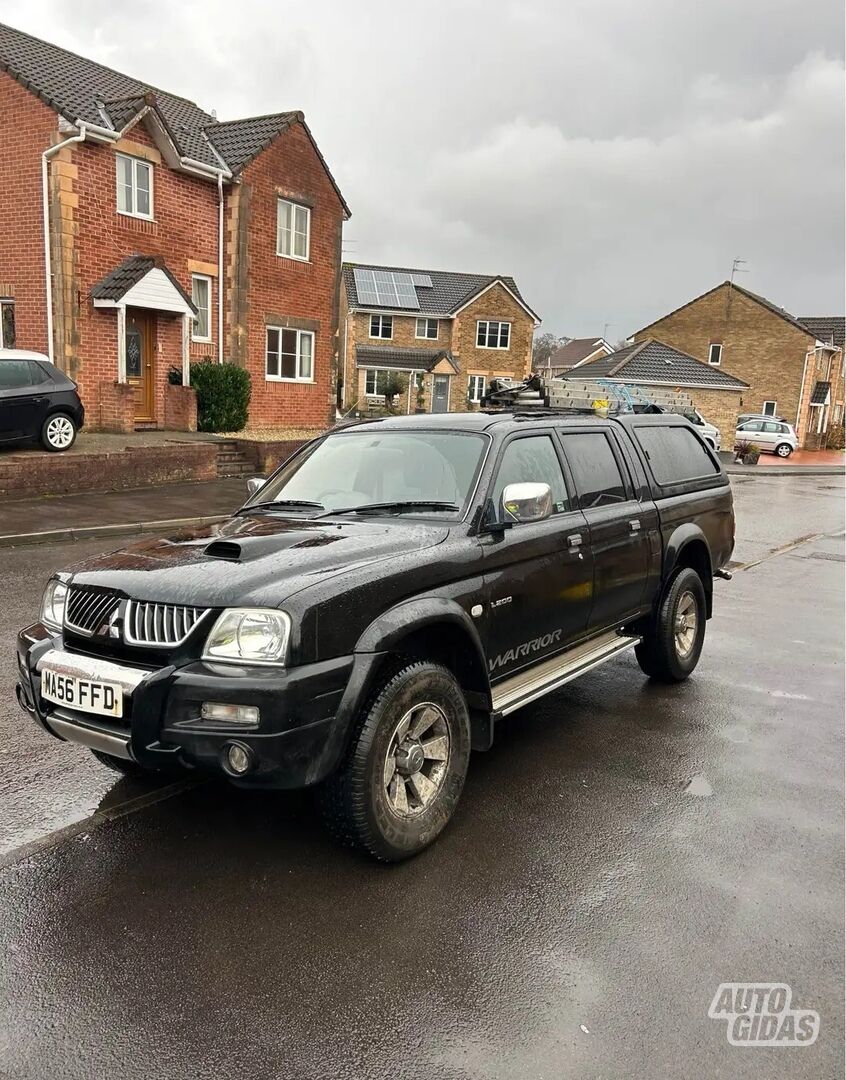 Mitsubishi L200 2005 г Пикап