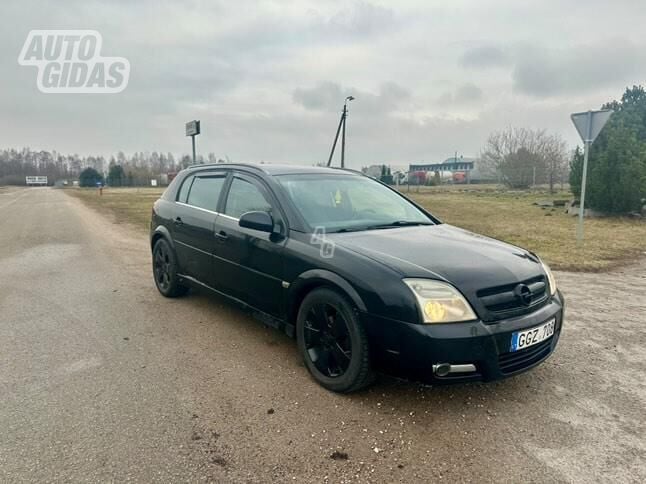 Opel Signum 2004 y Wagon