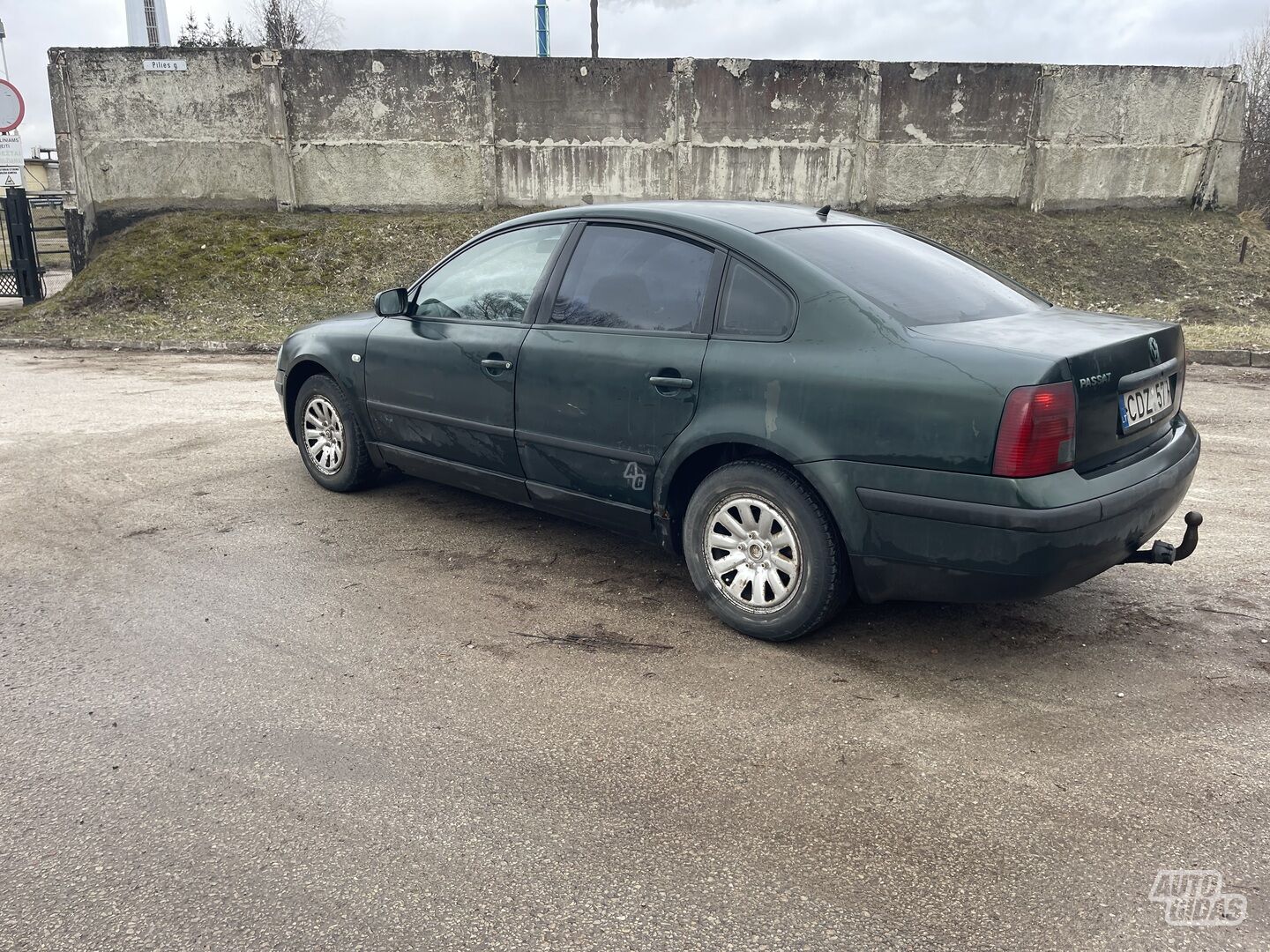 Volkswagen Passat 1999 y Sedan