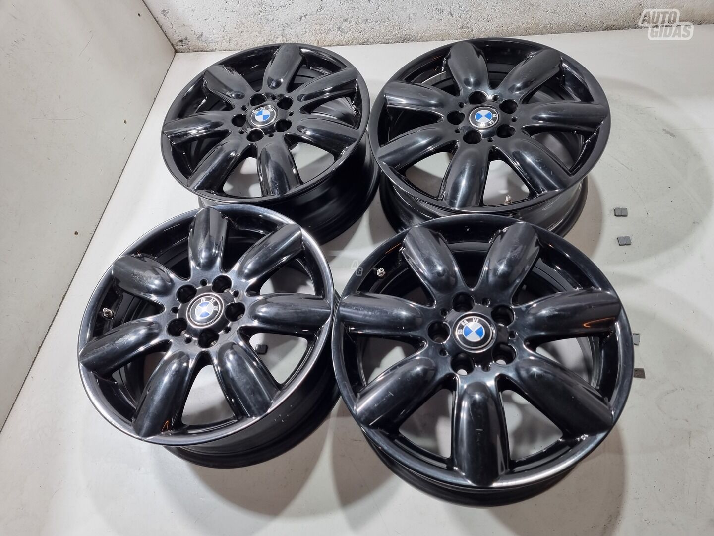 BMW 1-os serijos, F40 125 light alloy R17 rims