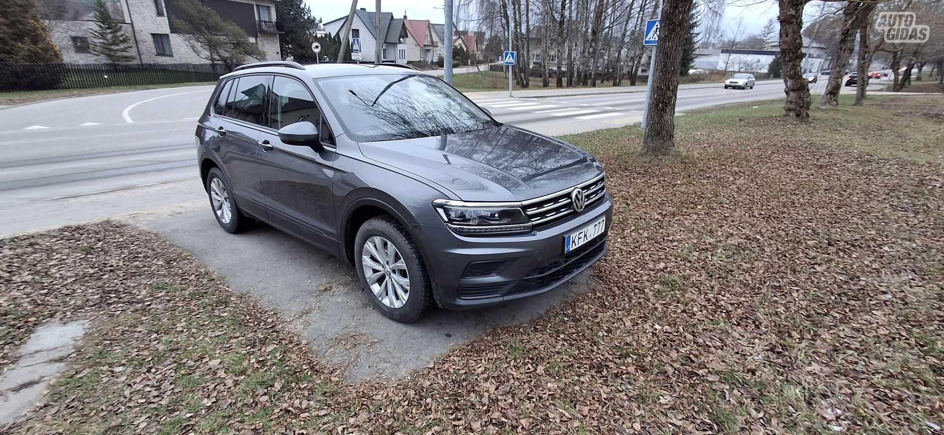 Volkswagen Tiguan 2018 г Внедорожник / Кроссовер