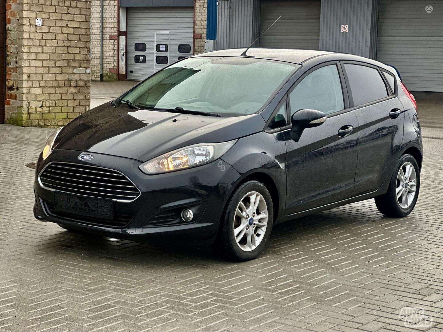 Ford Fiesta 2015 y Hatchback