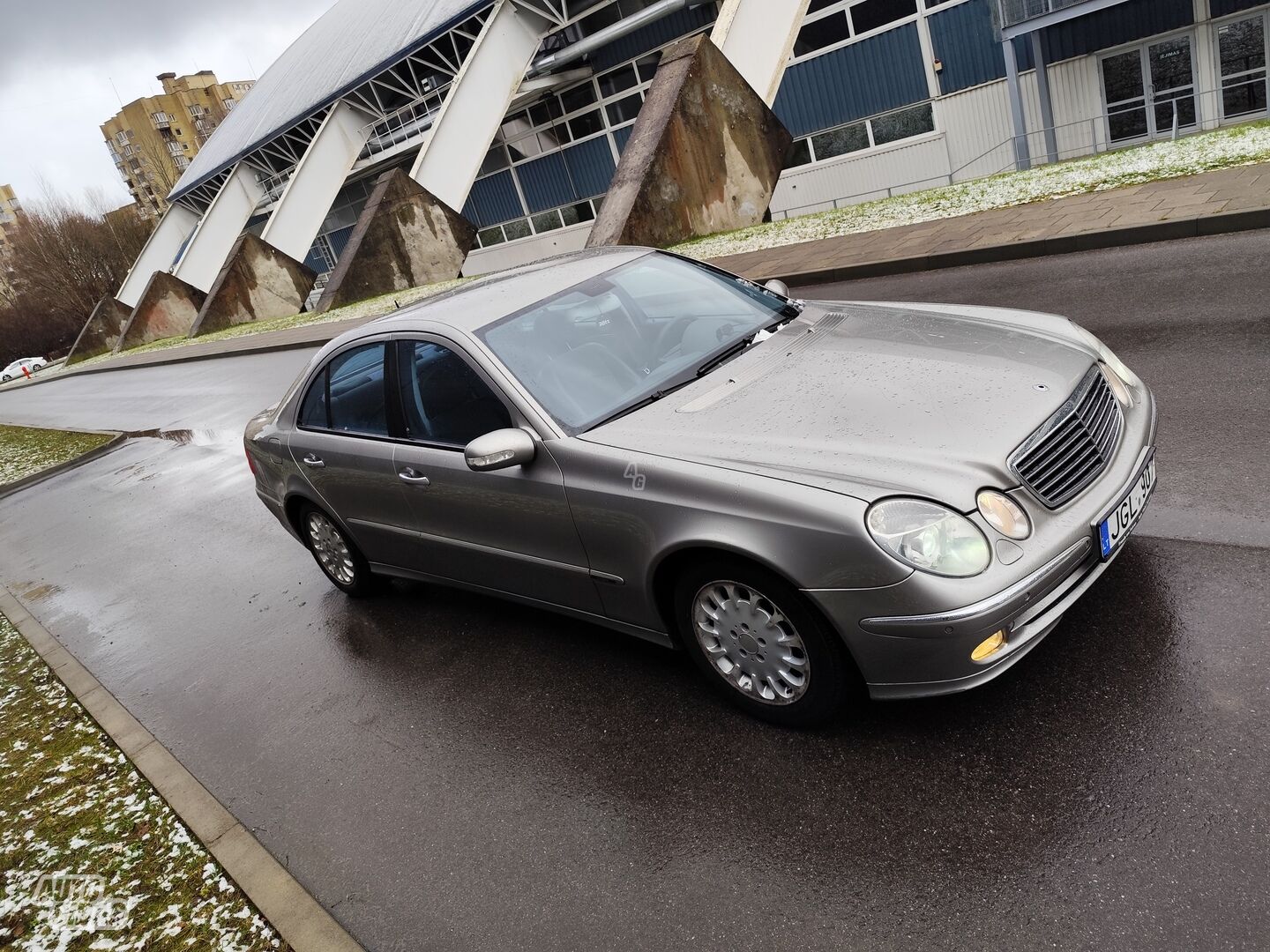 Mercedes-Benz E 240 2003 m Sedanas