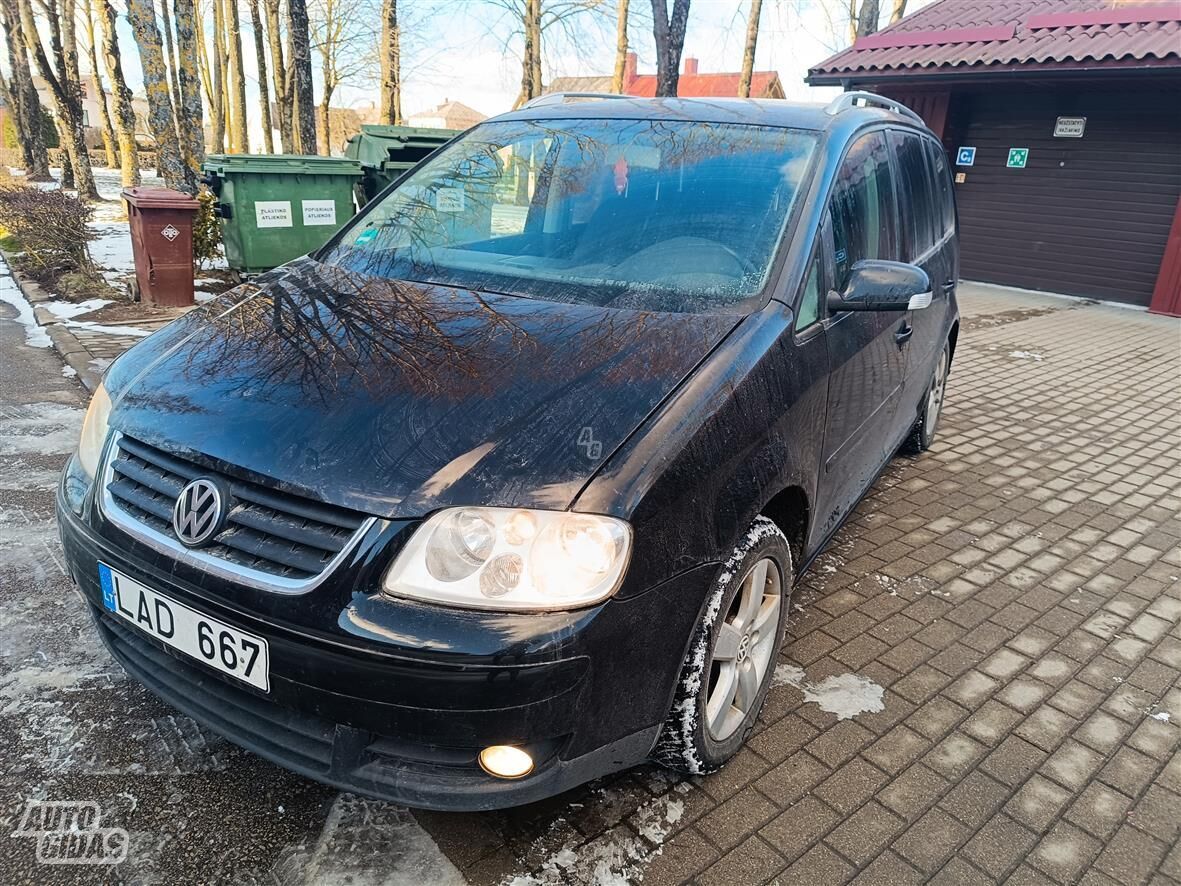 Volkswagen Touran 2005 m Vienatūris