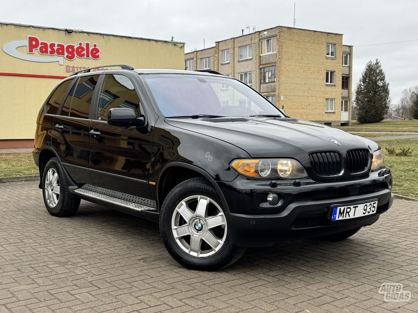 Bmw X5 2004 г Внедорожник / Кроссовер