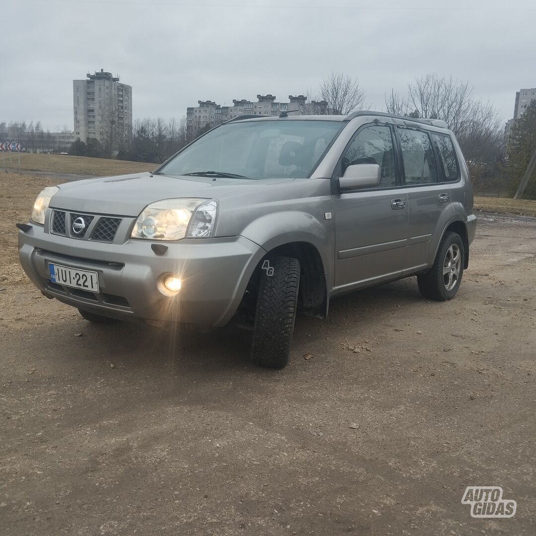 Nissan X-Trail 2008 y Off-road / Crossover