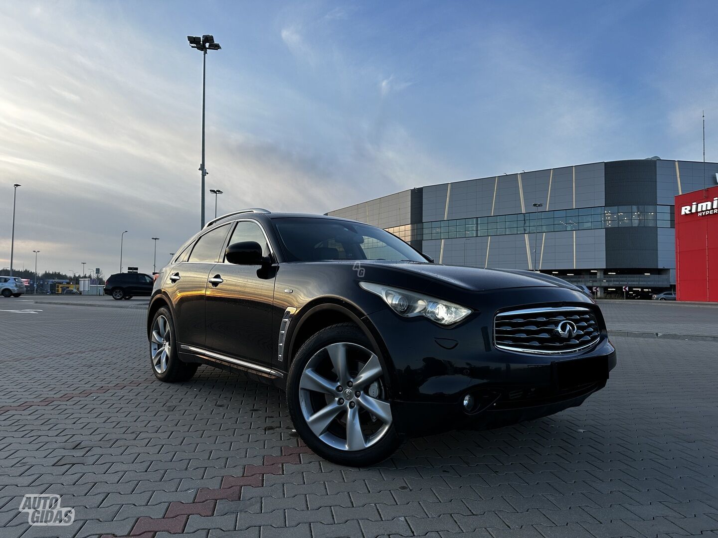 Infiniti FX30 2011 y Off-road / Crossover