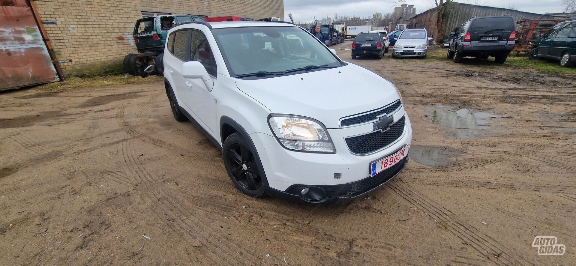 Chevrolet Orlando 2012 г Внедорожник / Кроссовер