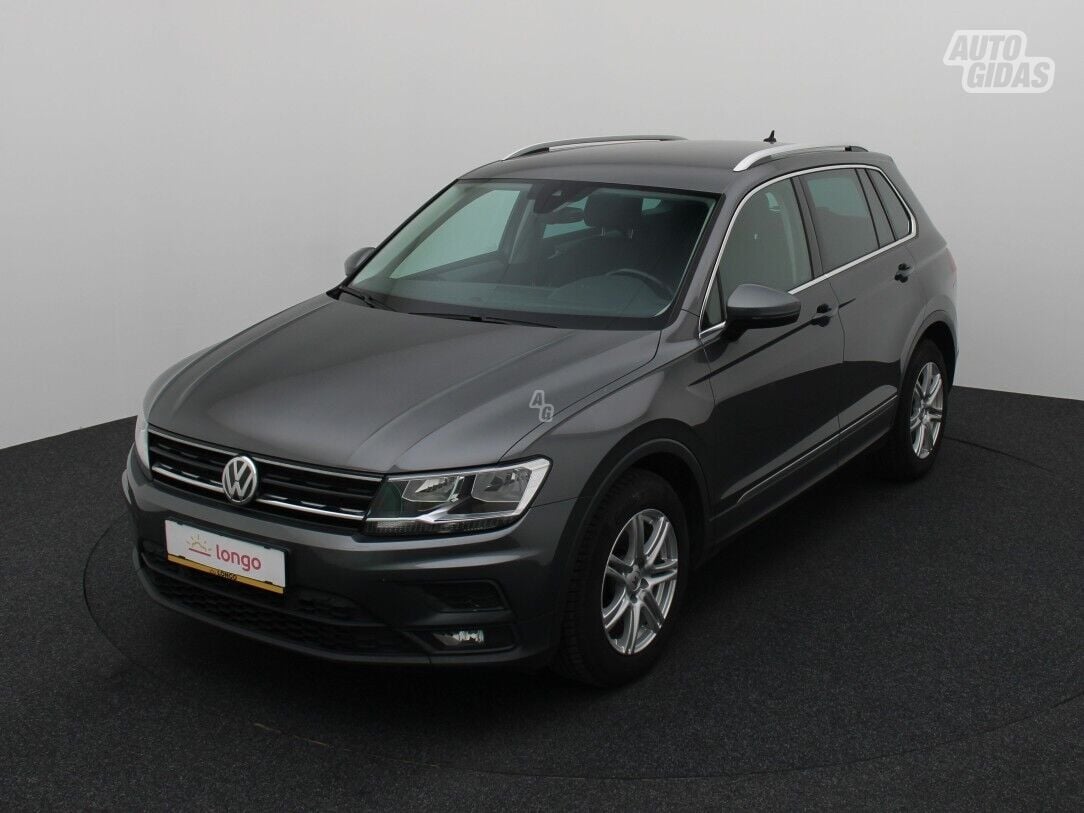 Volkswagen Tiguan 2018 г Внедорожник / Кроссовер