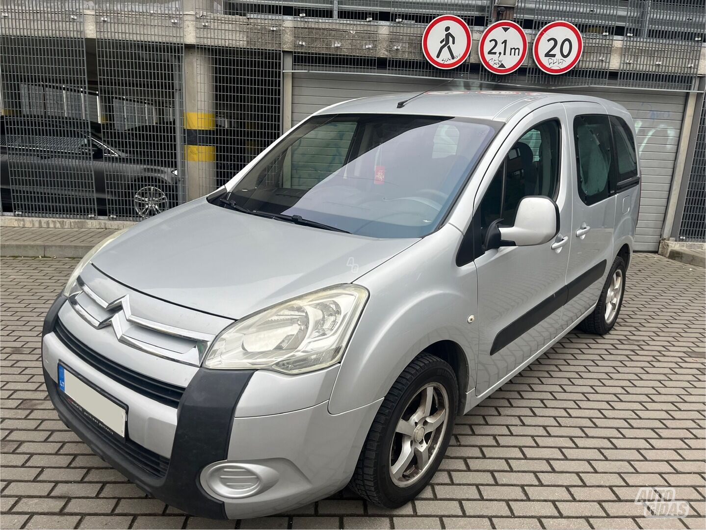 Citroen Berlingo 2008 г Минивэн