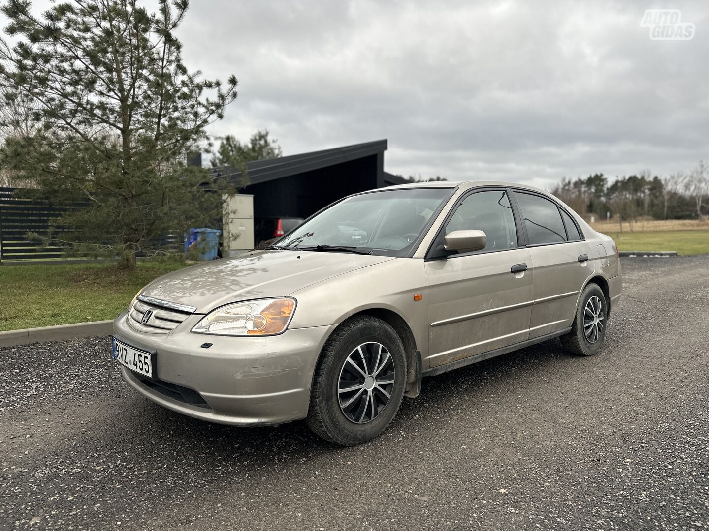 Honda Civic 2001 г Седан