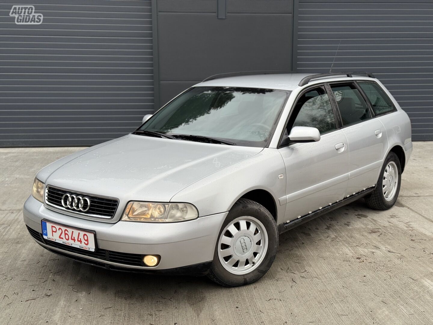 Audi A4 1999 m Universalas