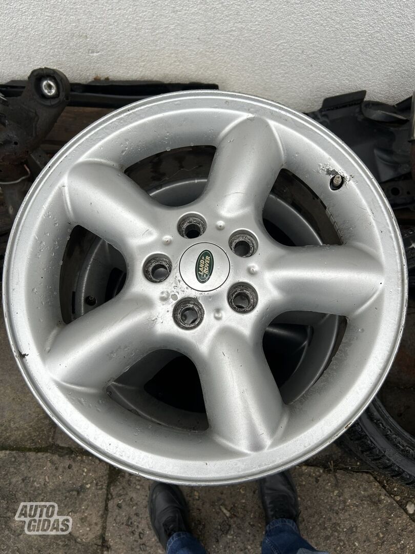 Land Rover light alloy R18 rims