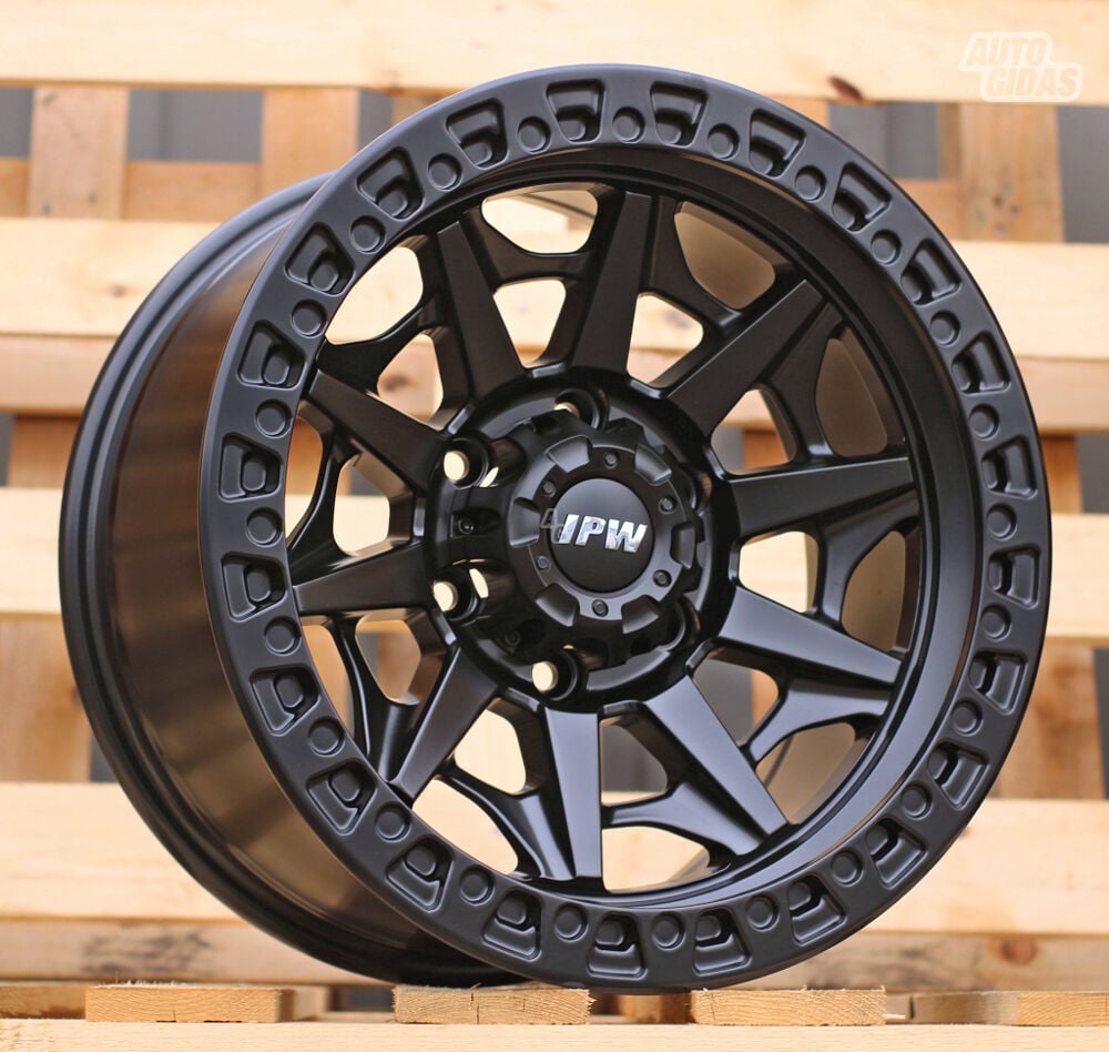 Autowheels Fuel Covert Style 4runner, 4x4 lengvojo lydinio R17 ratlankiai