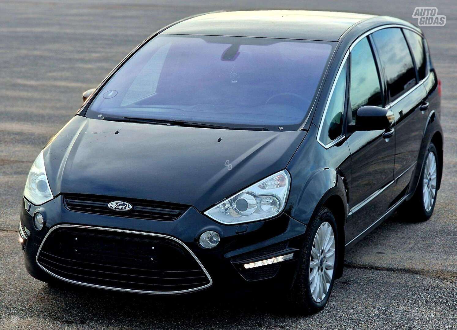 Ford S-Max 2010 y Van