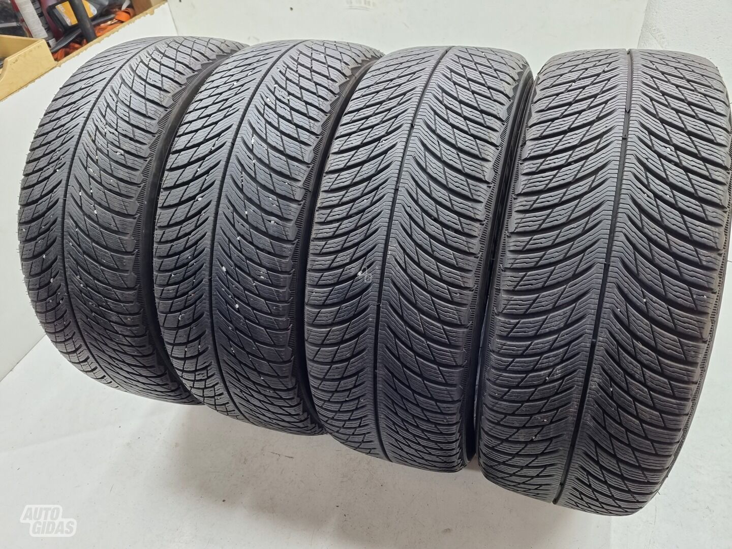 Michelin 8mm, 2021m R18 žieminės padangos lengviesiems