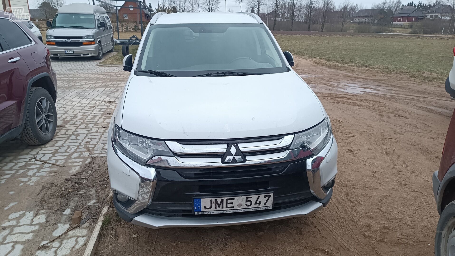 Mitsubishi Outlander 2016 m Visureigis / Krosoveris