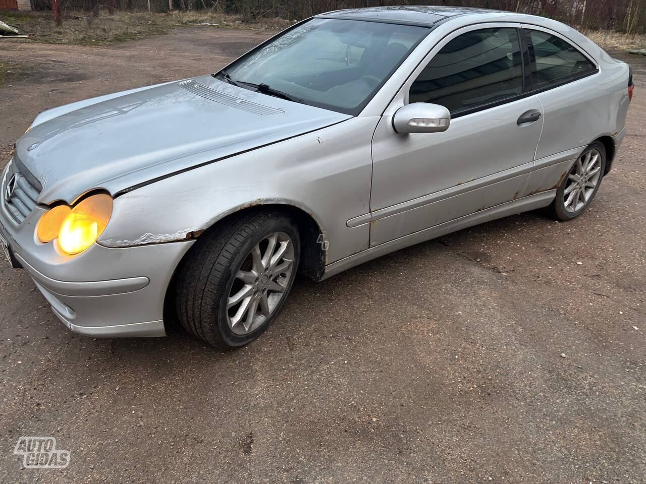 Mercedes-Benz C 220 2006 m dalys