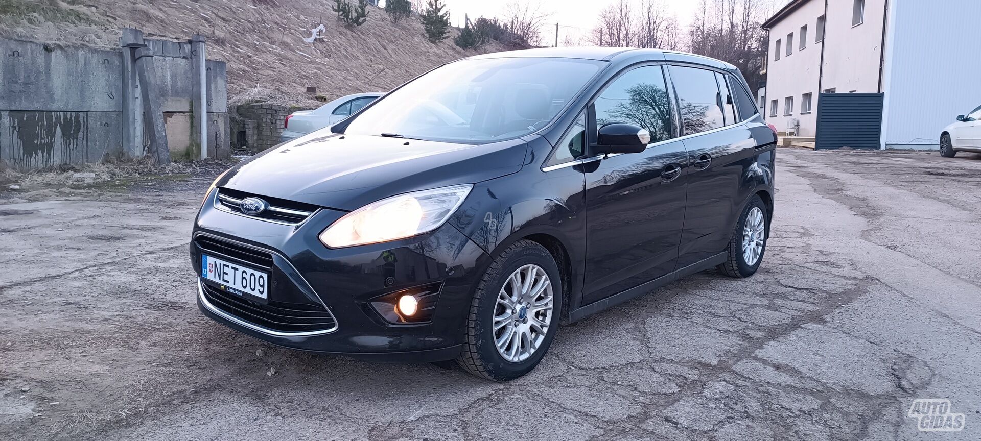 Ford Grand C-MAX 2011 г Минивэн