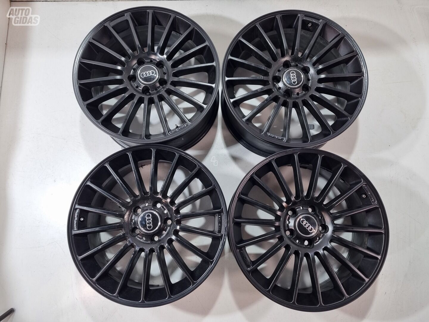 Audi R18 A4 A4 light alloy R18 rims