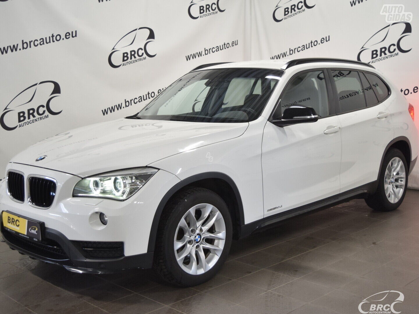 Bmw X1 sDrive 2.0dA 2014 y