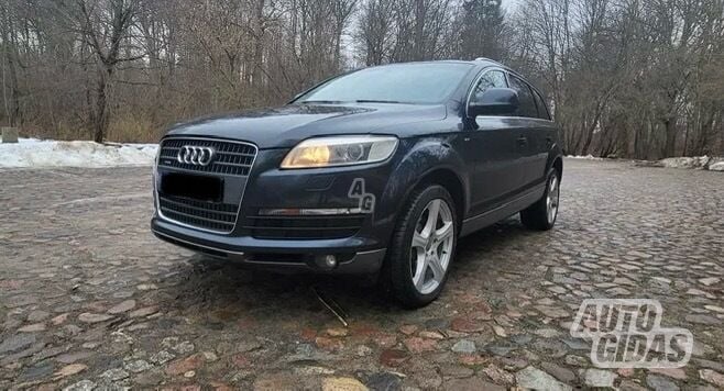 Audi Q7 2007 г Внедорожник / Кроссовер