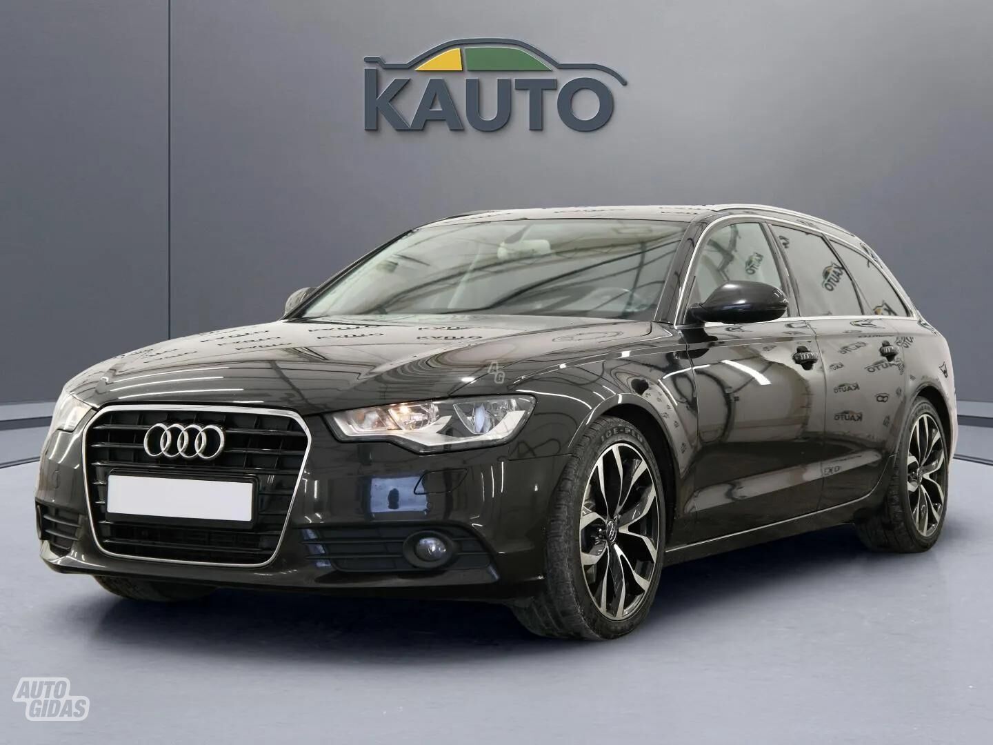 Audi A6 2012 m Universalas