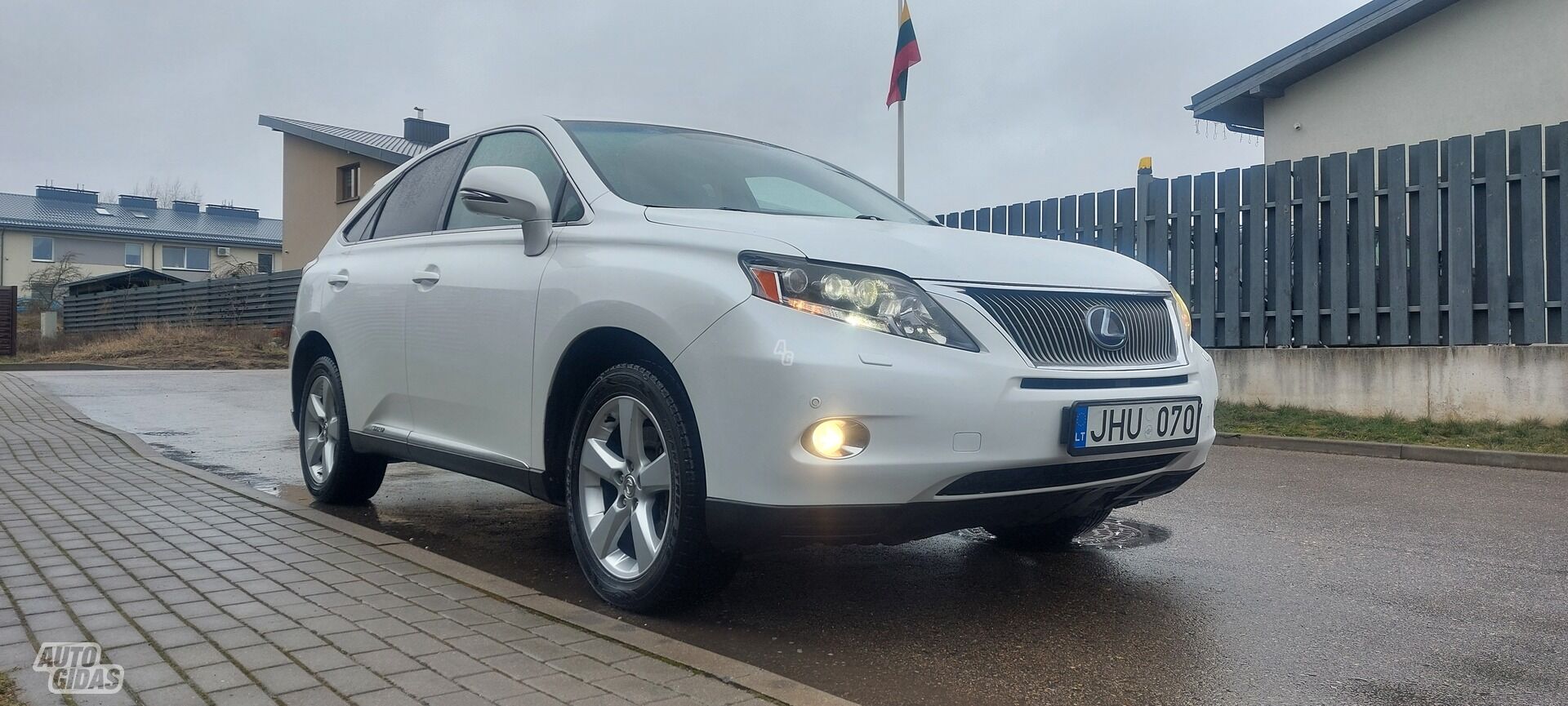 Lexus RX 450h 2010 г Внедорожник / Кроссовер