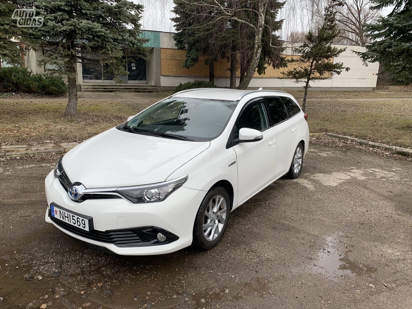 Toyota Auris 2017 г Универсал