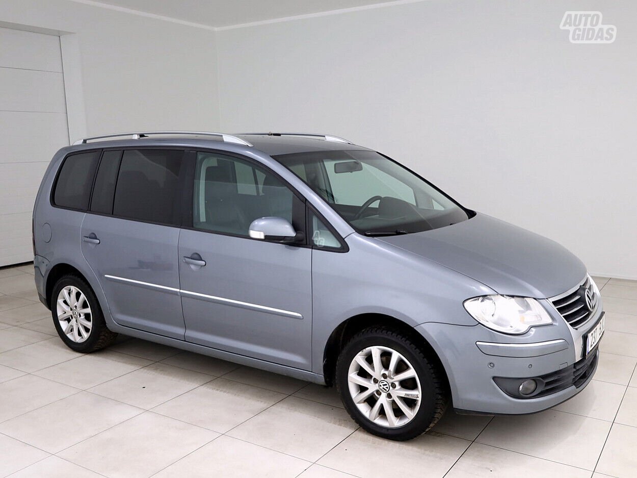 Volkswagen Touran 2009 m Vienatūris