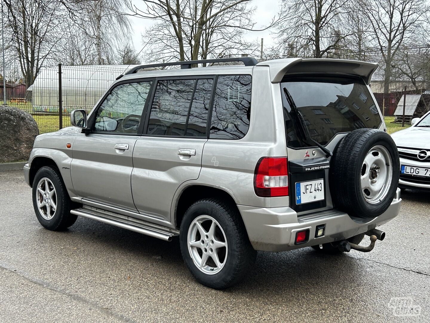 Mitsubishi Pajero Pinin 2002 г Внедорожник / Кроссовер