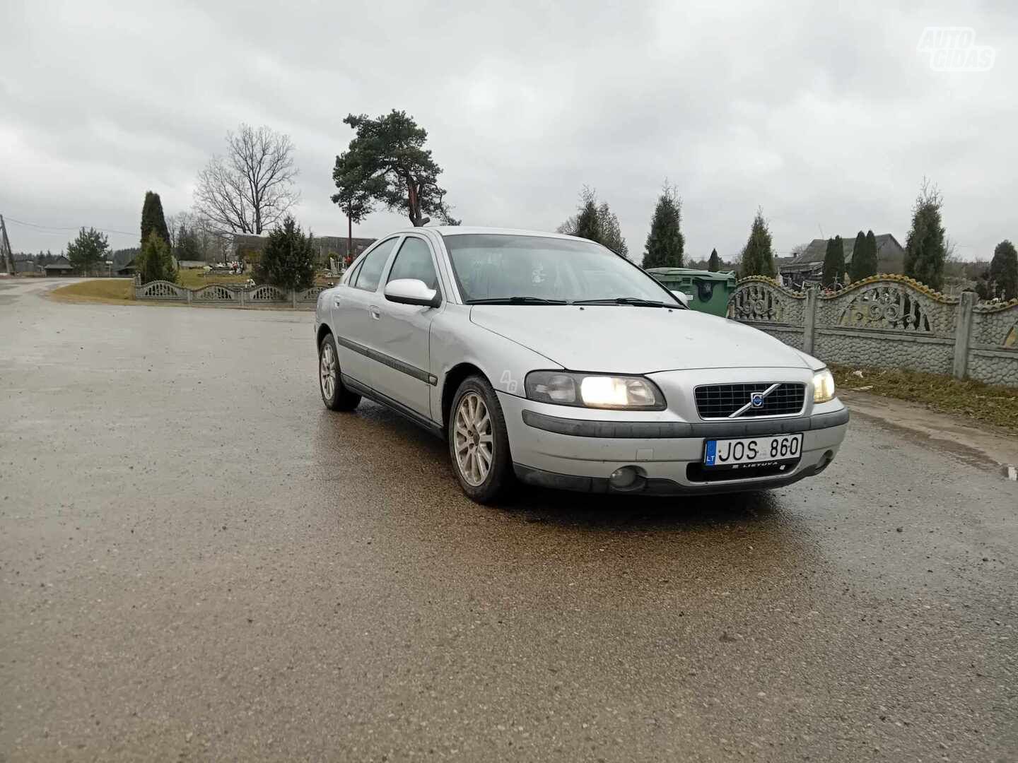 Volvo S60 2002 y Sedan