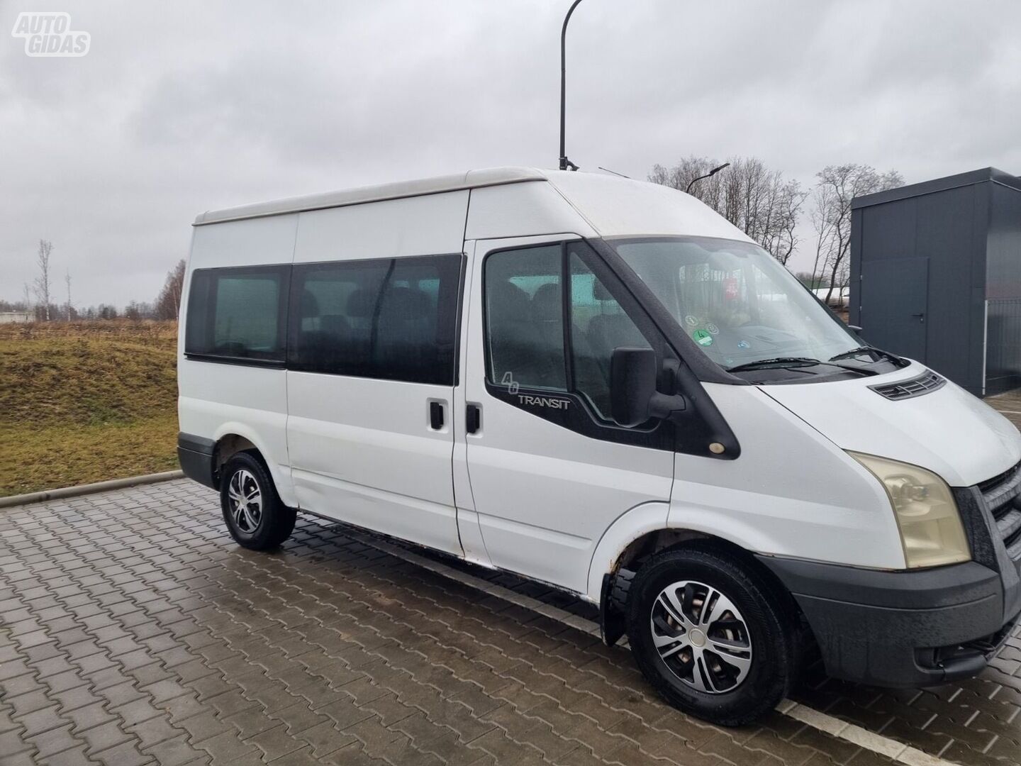 Ford Transit 2007 y Minibus