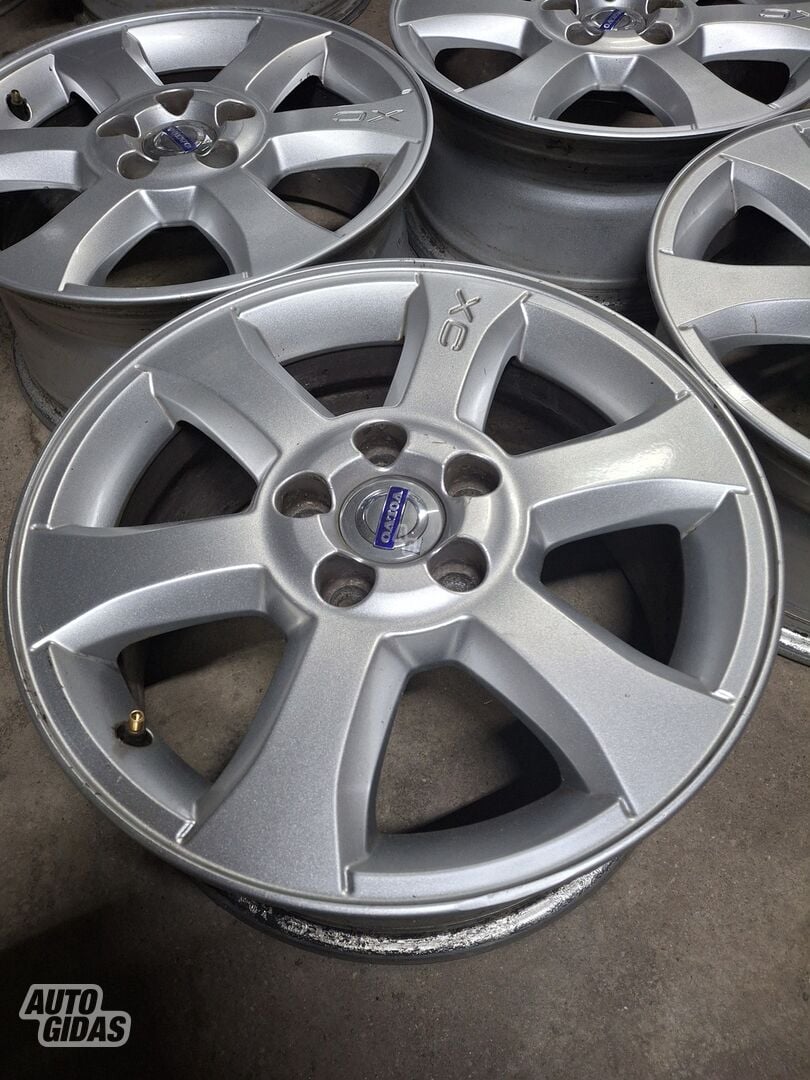 Volvo XC70 light alloy R16 rims