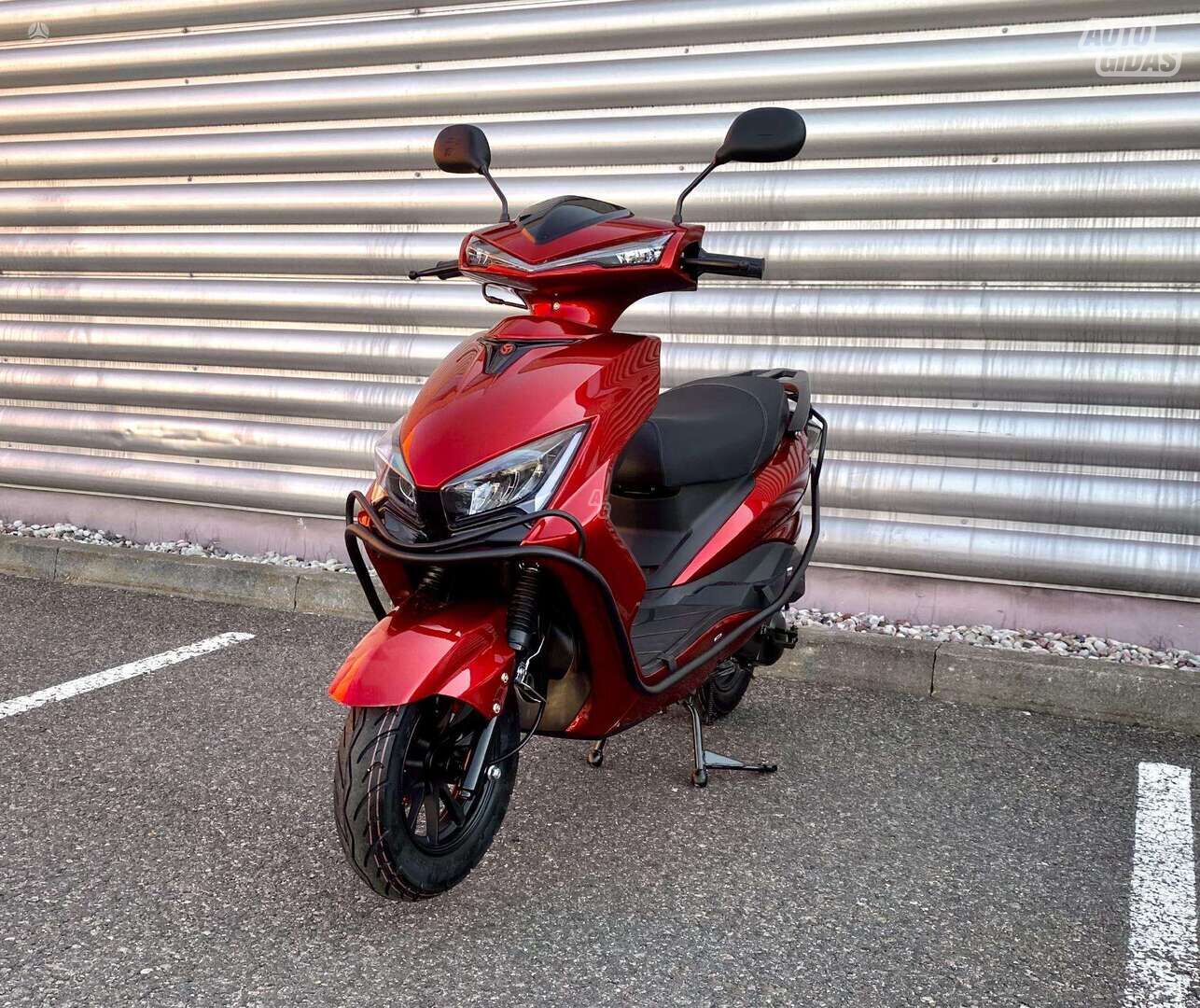 Yamaha Cygnus 2025 y Scooter / moped